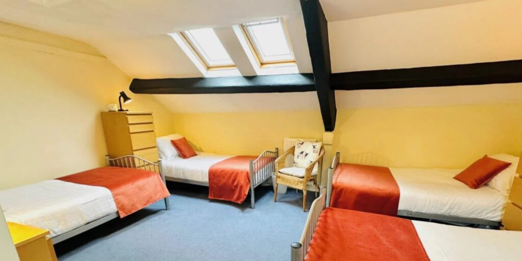 iveing_house_dormitory